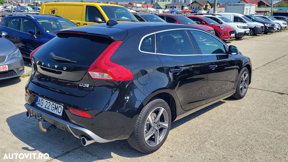 Volvo V40 D3 RDesign - 2