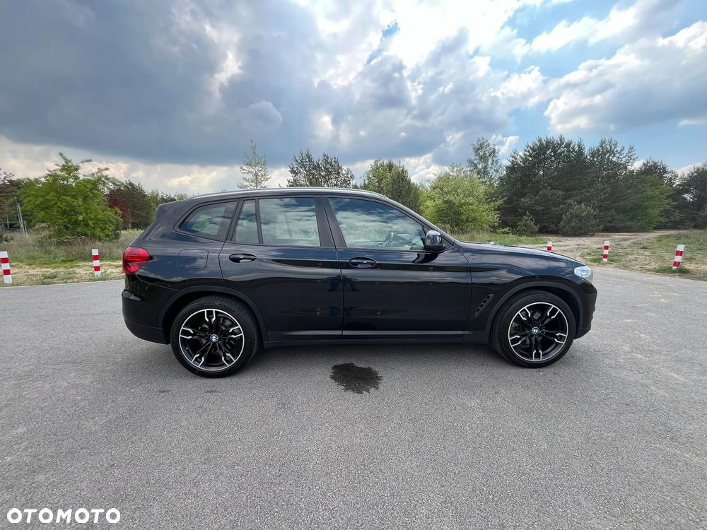 BMW X3 xDrive20d Advantage sport - 4