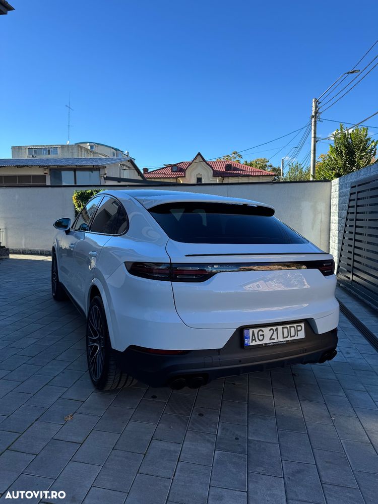 Porsche Cayenne Coupe Standard - 6