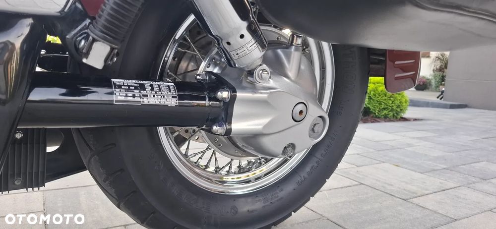 Honda VTX - 25