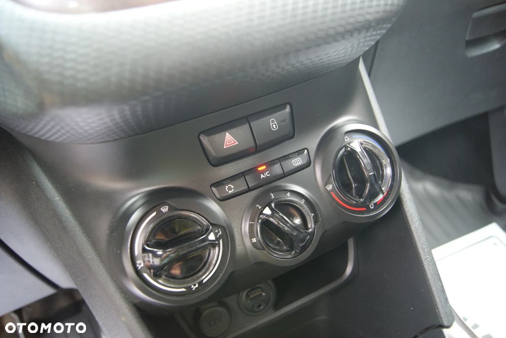 Peugeot 2008 1.2 Pure Tech Style - 28