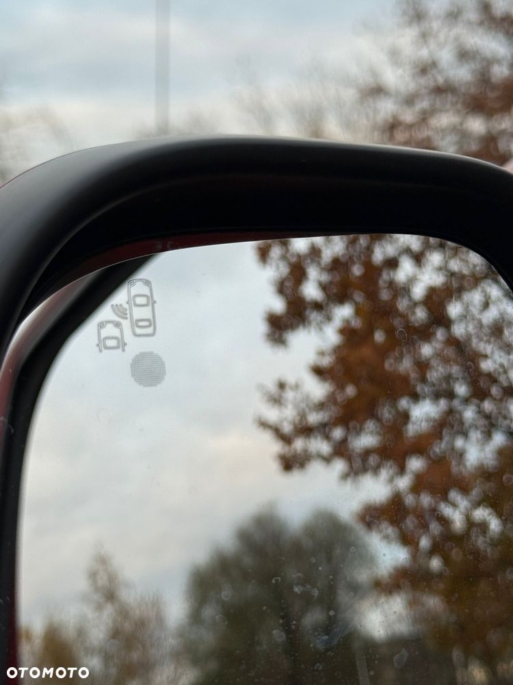 Peugeot Traveller - 25