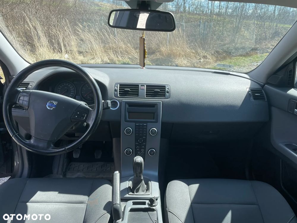 Volvo V50 2.0 Momentum - 9