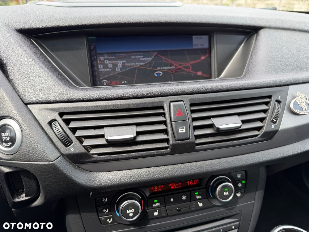 BMW X1 - 32