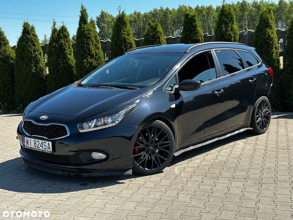 Kia Ceed 1.6 CRDi 128 Platinum Edition - 2
