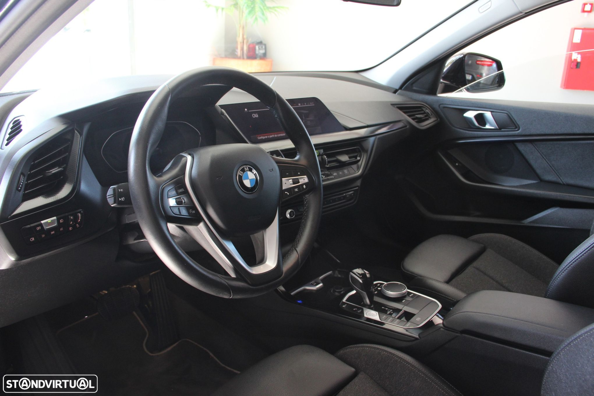 BMW 116 d Line Luxury Auto - 6