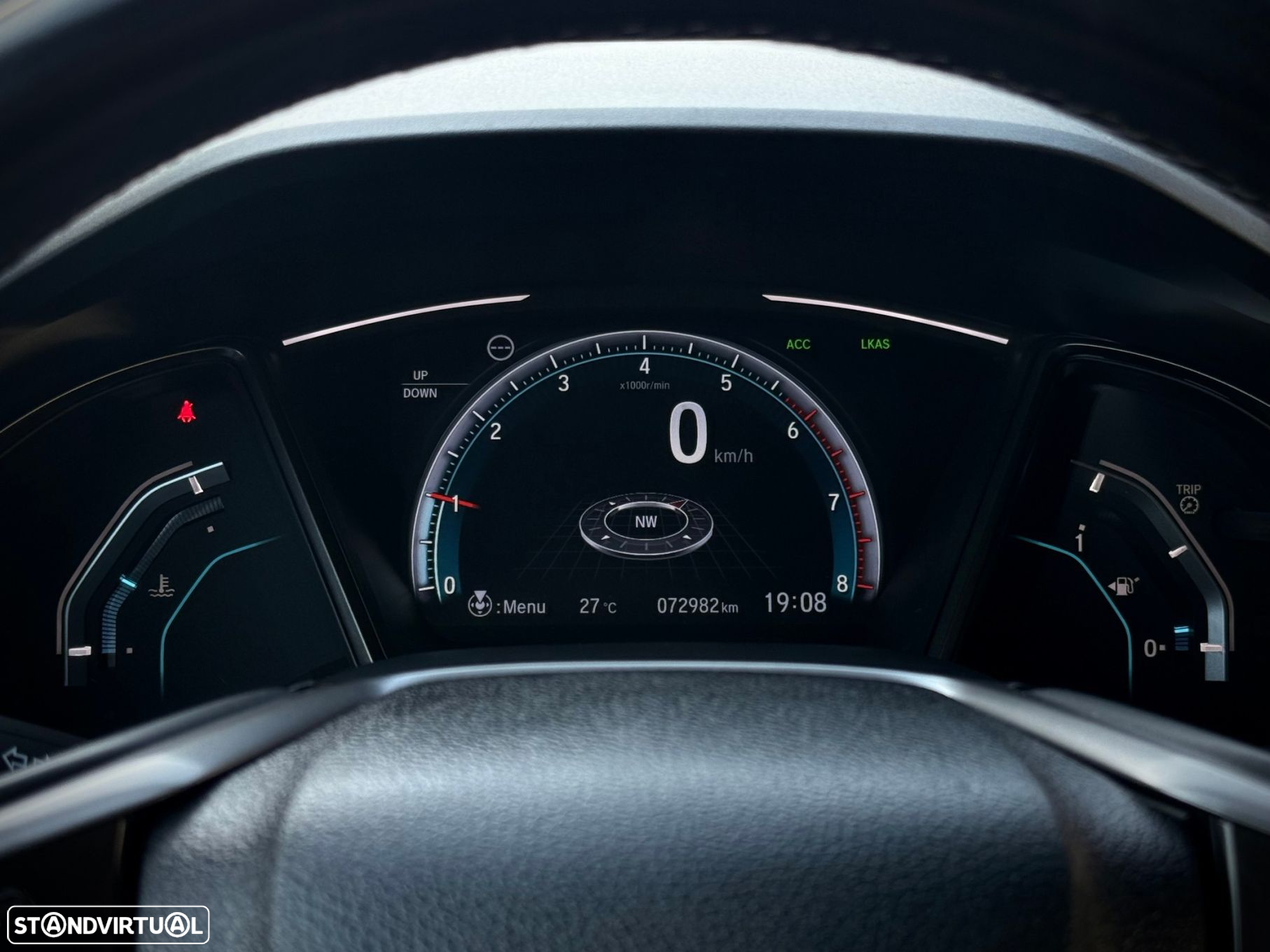 Honda Civic 1.0 i-VTEC Executive Premium - 12