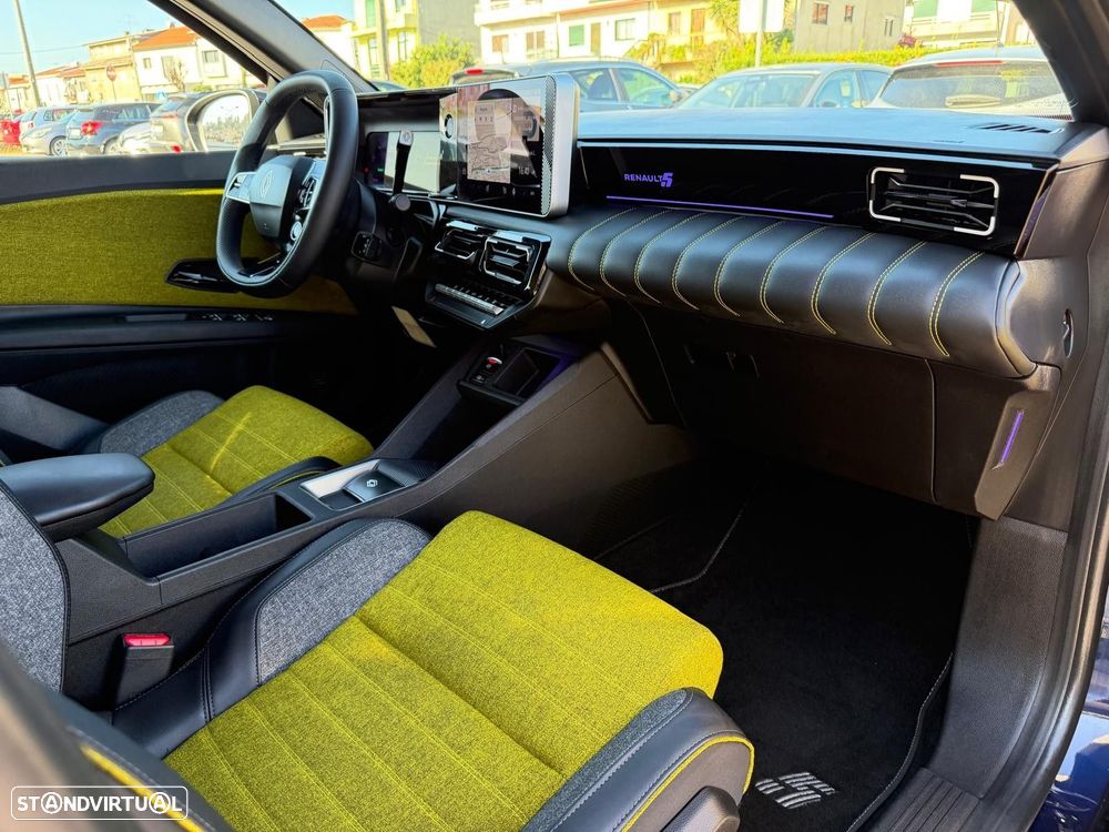 Renault 5 E-Tech 52 kWh Techno Autonomia Conforto - 16
