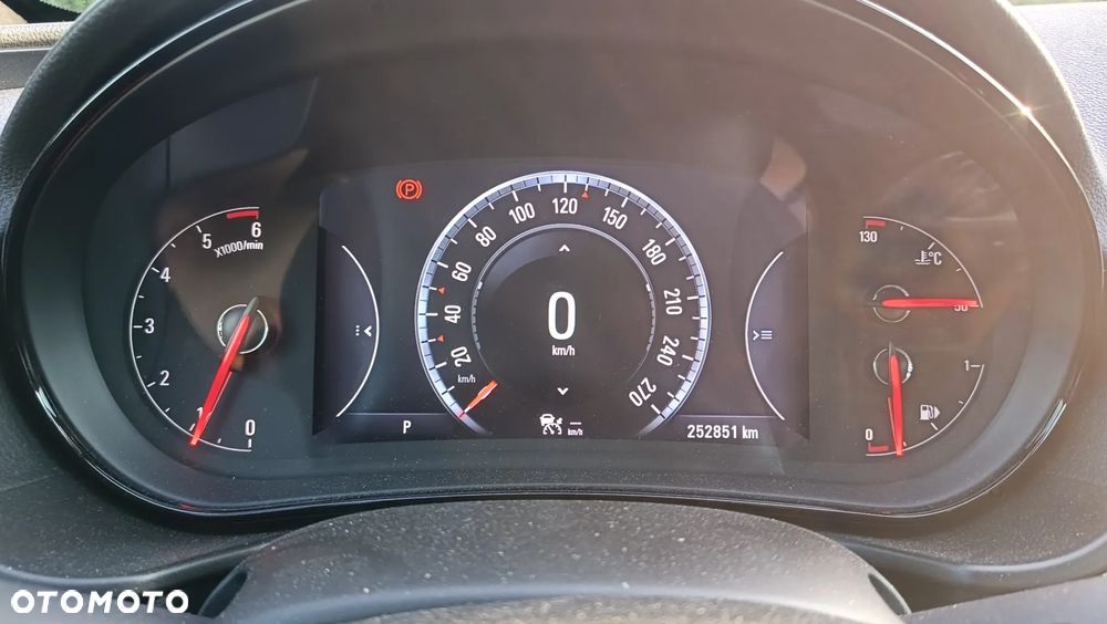 Opel Insignia 2.0 Automatik Business Edition - 17
