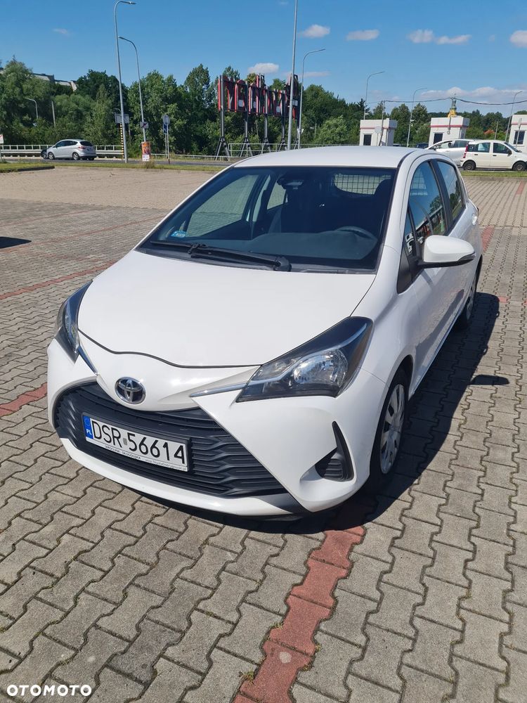 Toyota Yaris 1.0 Active EU6 - 1