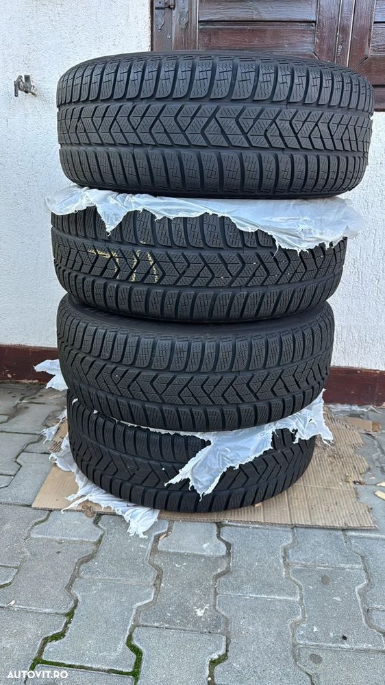 BMW Seria 5 530d xDrive AT MHEV - 23