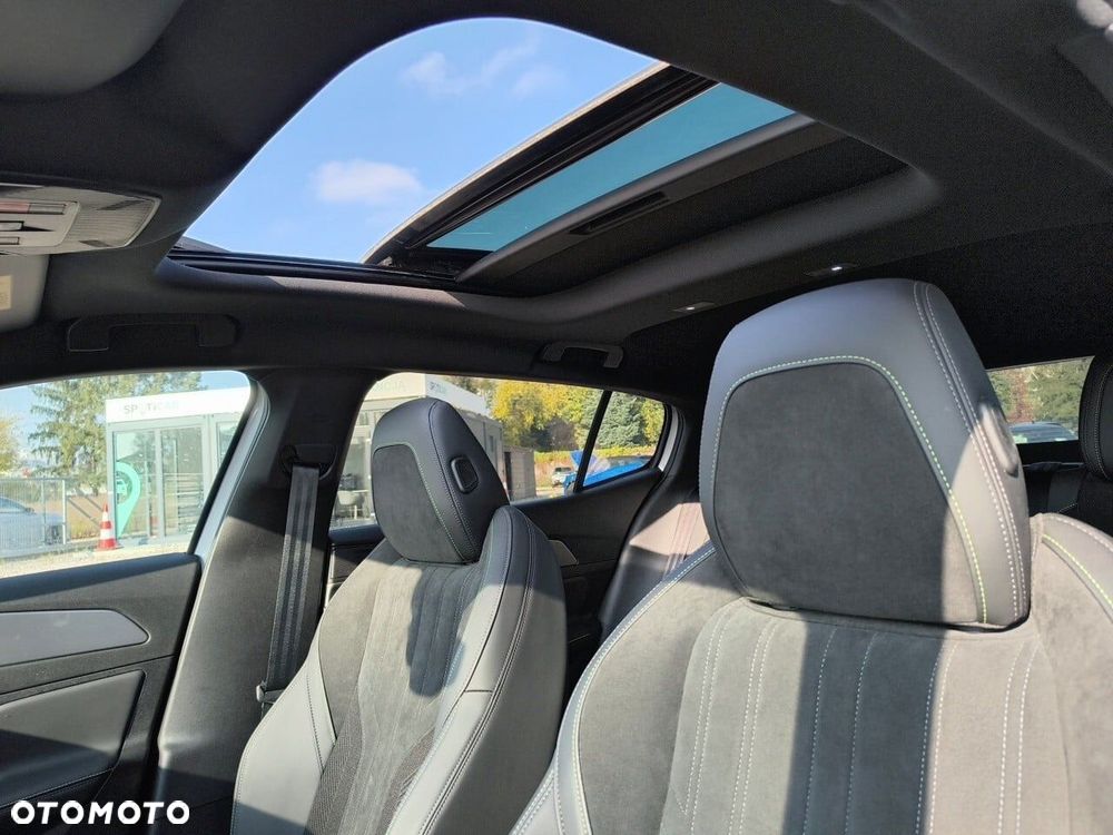 Peugeot 408 1.2 PureTech GT S&S EAT8 - 13