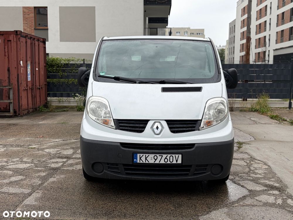 Renault Trafic - 2