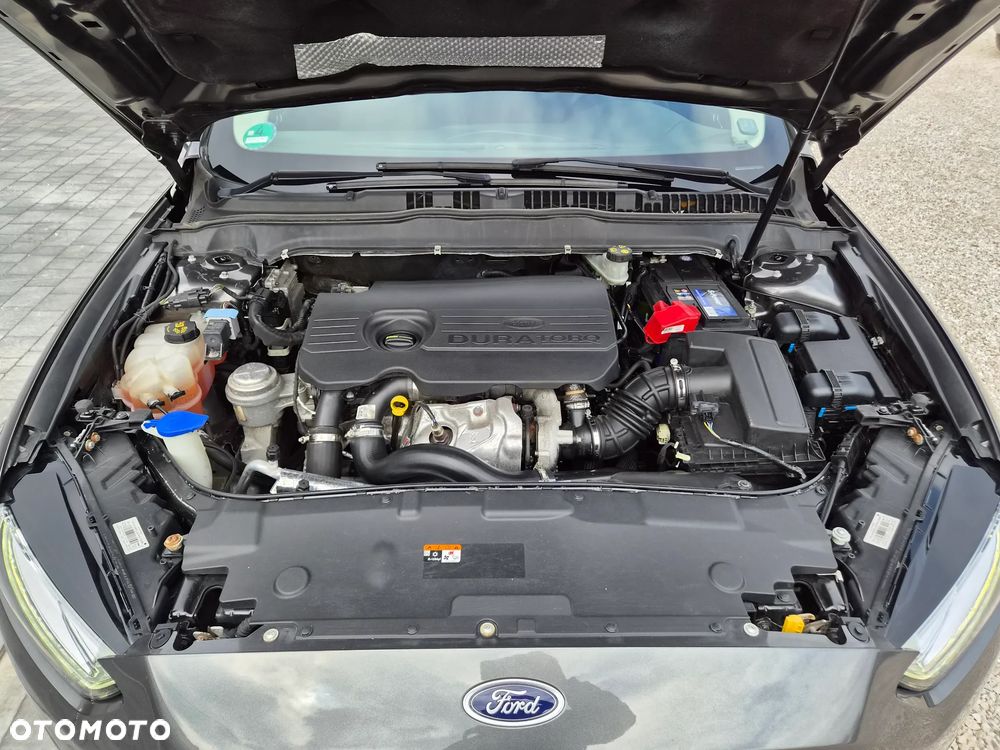 Ford Mondeo - 28