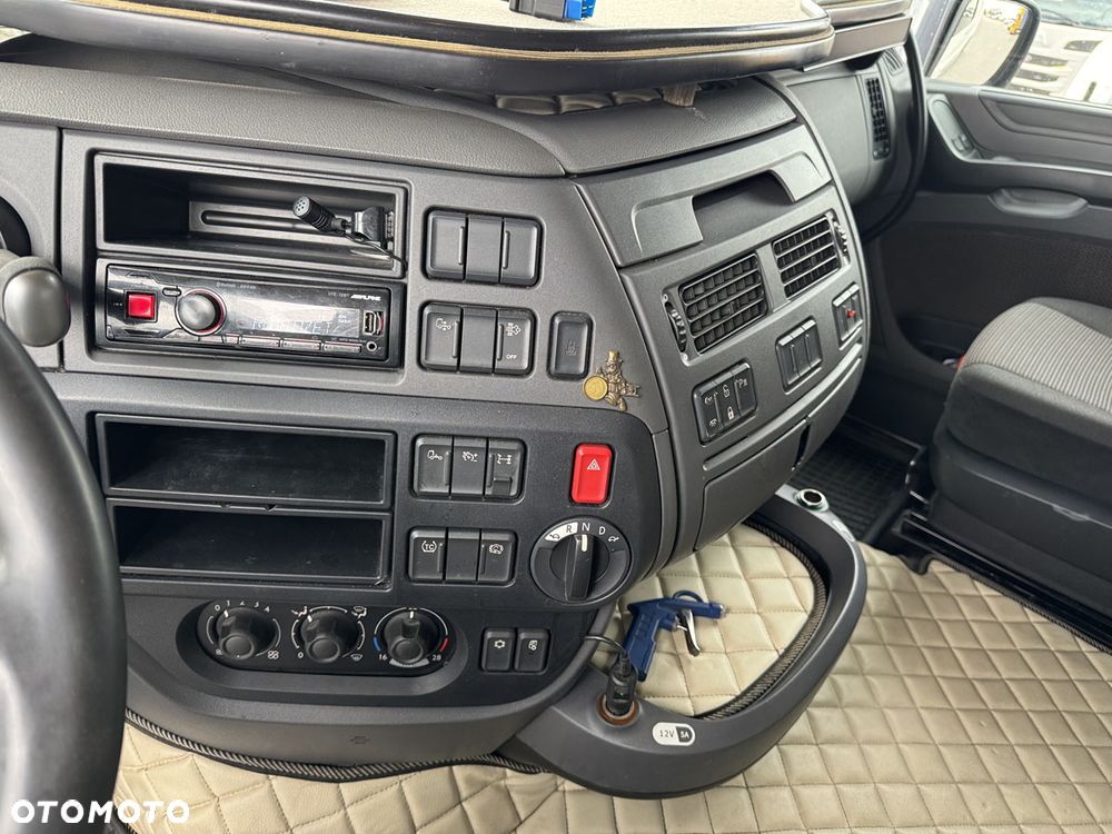 DAF XF 106.460 Lowdeck - 10