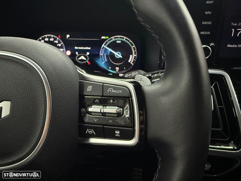 Kia Sorento 1.6 T-GDI HEV Concept - 37