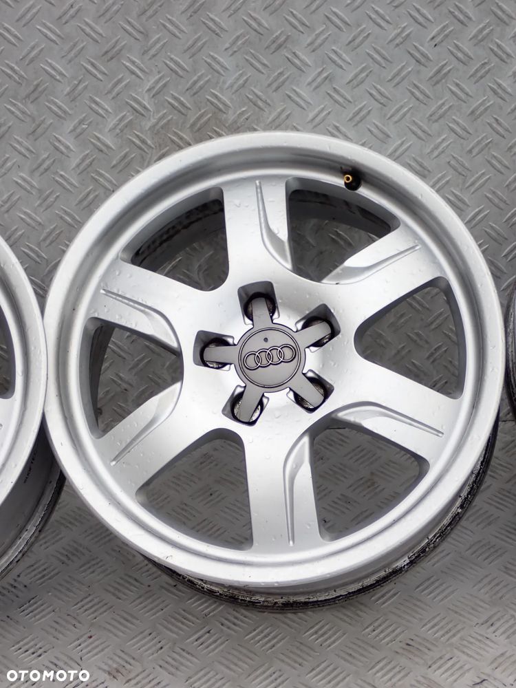 FELGI ALUMINIOWE AUDI 7,5JX17  ET 28  5X112  8T0601025B - 6