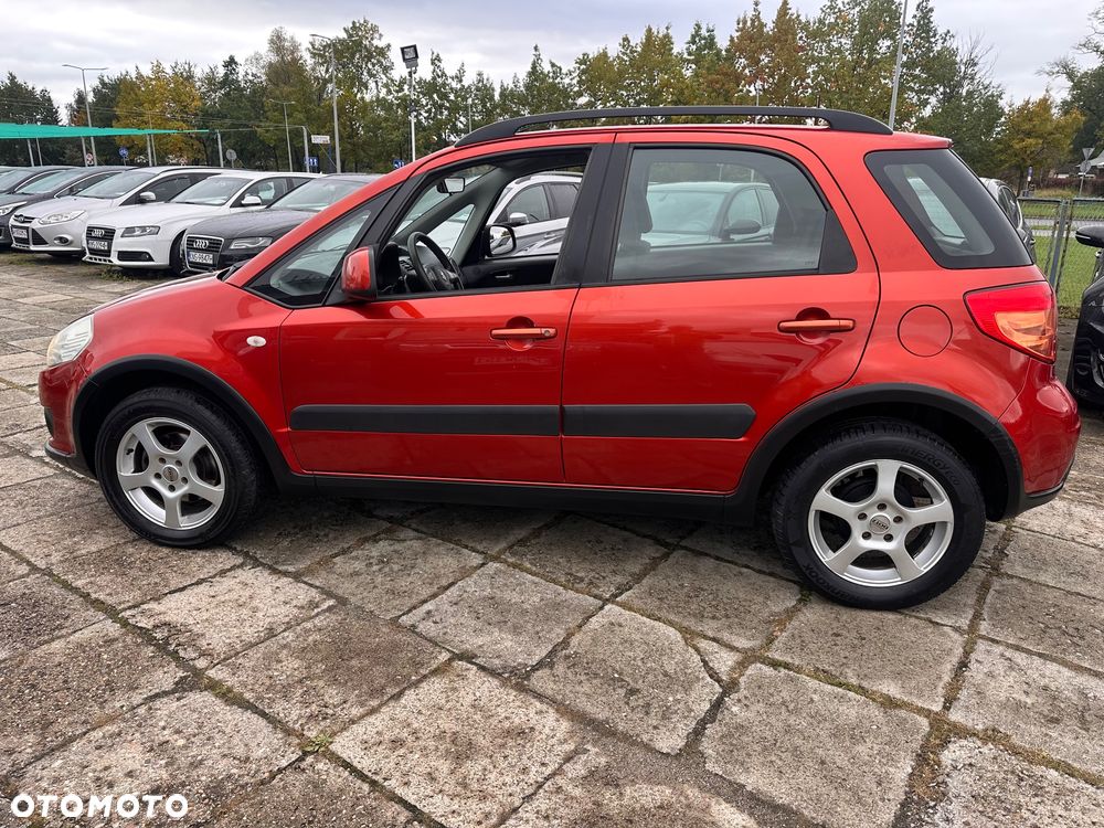 Suzuki SX4 1.9 DDiS 4WD GS / Premium - 26