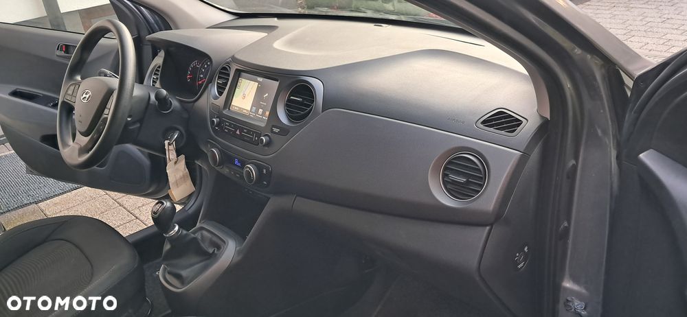 Hyundai i10 1.0 BlueDrive Comfort - 25