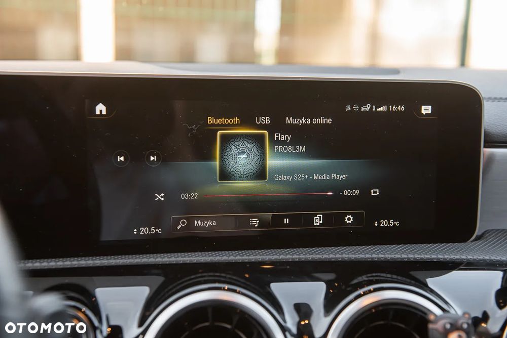 Mercedes-Benz CLA - 22