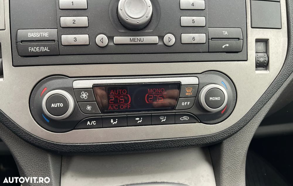 Ford C-Max 1.6 TDCi DPF Ambiente - 12