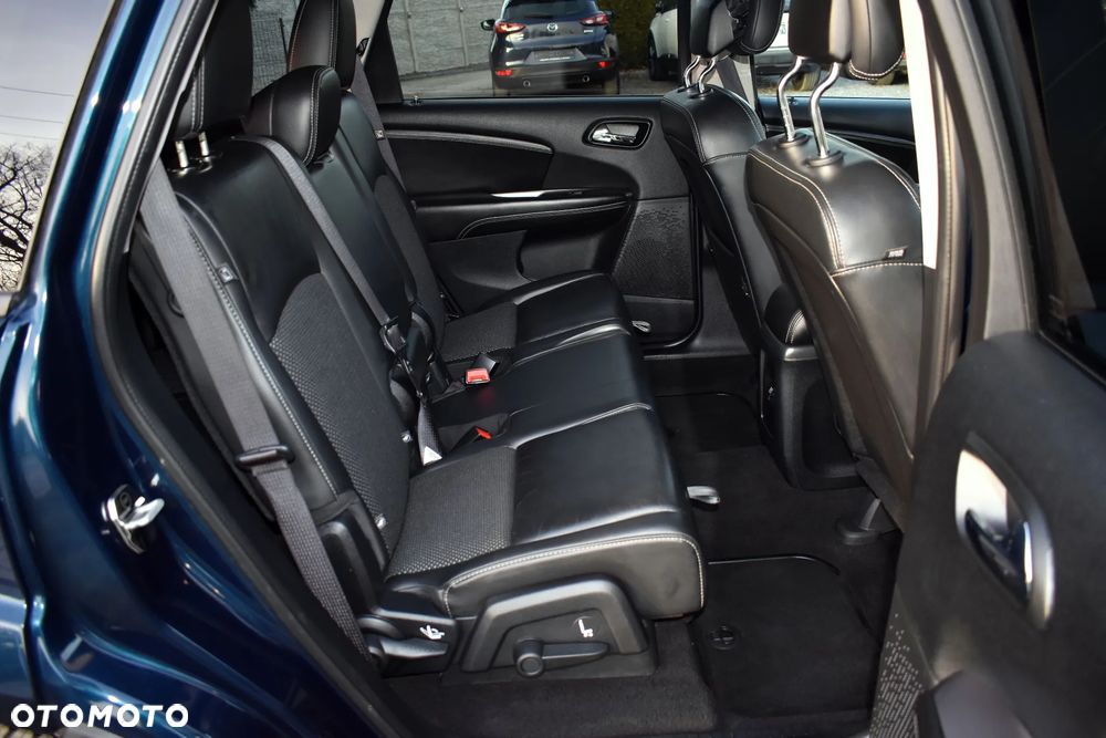 Fiat Freemont 2.0 Multijet 16V DPF Automatik Allrad Cross - 36