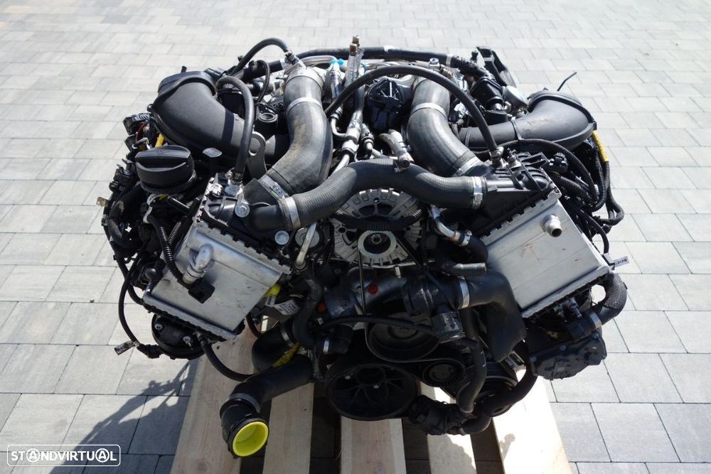 Motor BMW 750i 550i 4.4L 449 CV - N63B44 N63B44C - 1