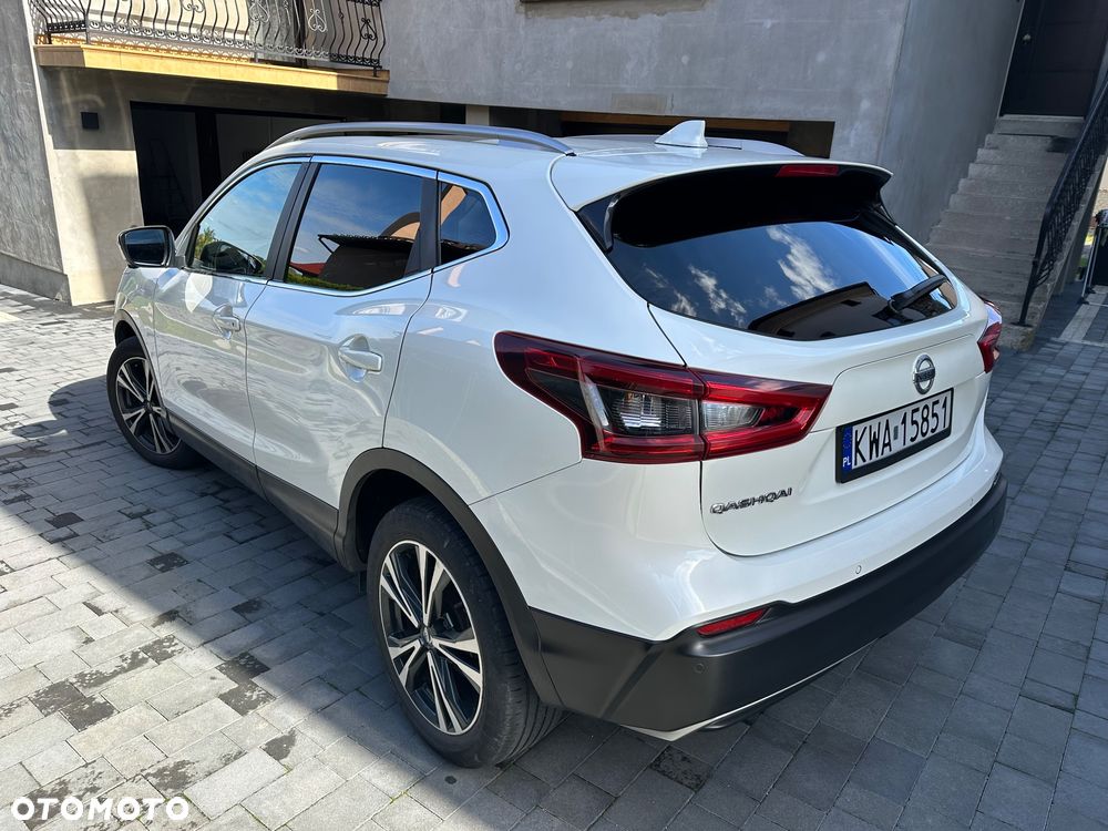 Nissan Qashqai 1.6 DIG-T N-Connecta - 9