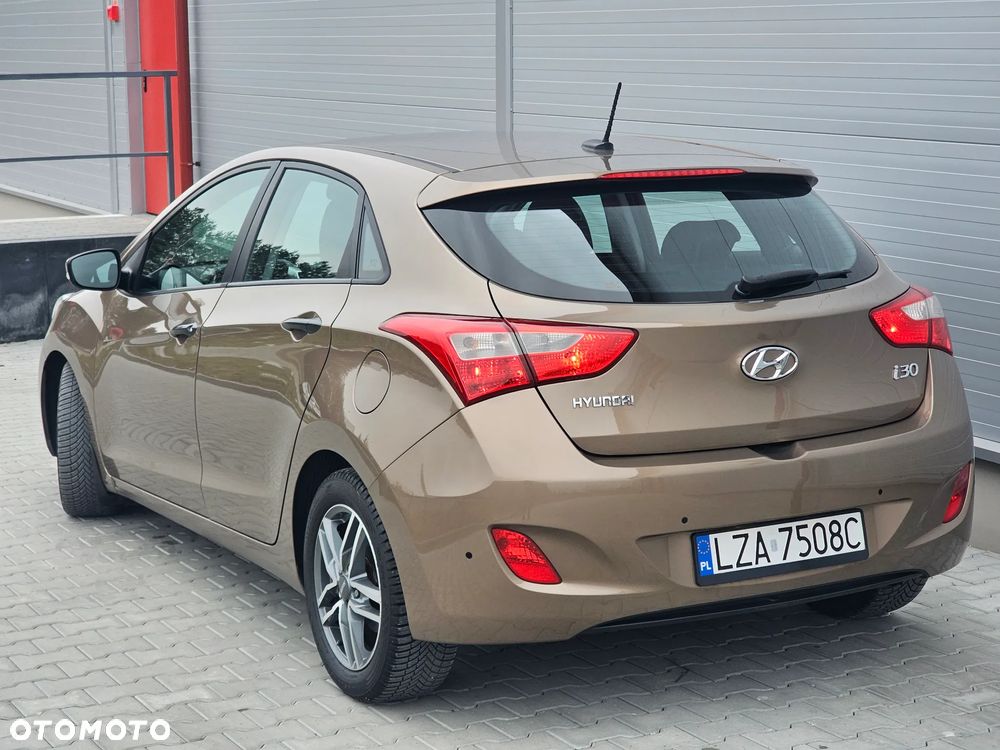 Hyundai i30 1.4 CRDi Trend - 9