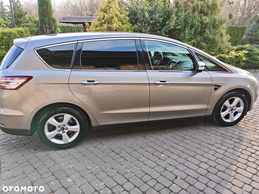 Ford S-Max - 7