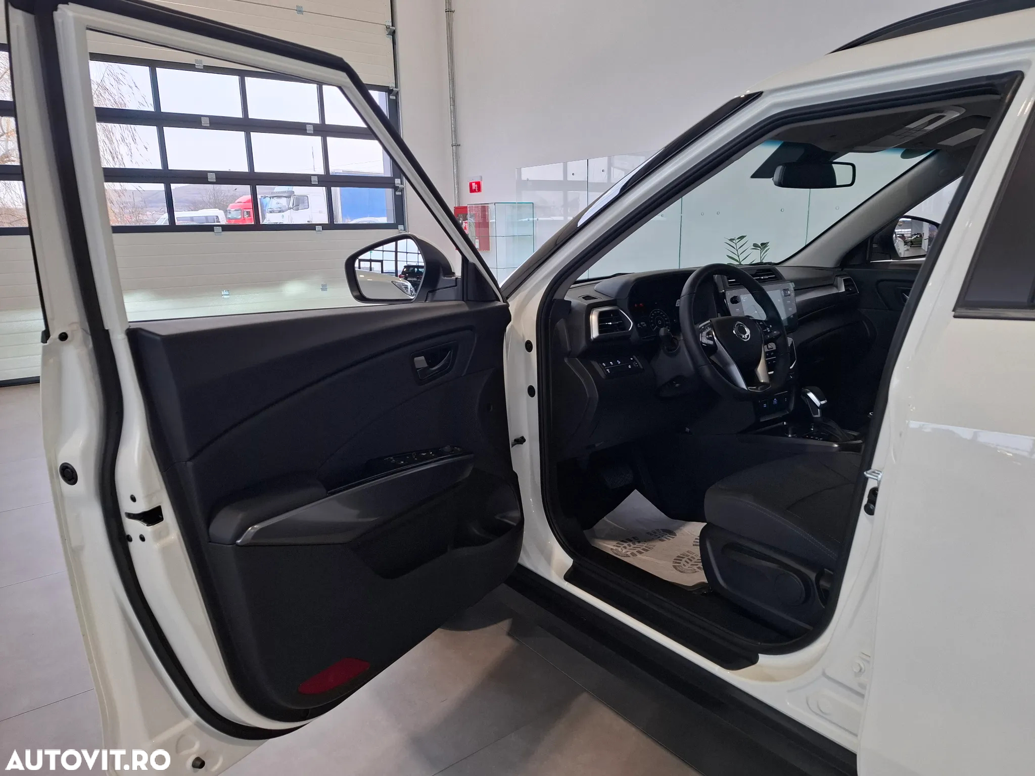 SsangYong Tivoli - 8