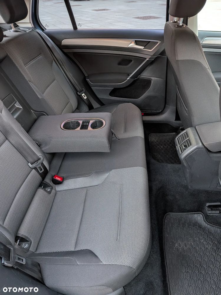 Volkswagen Golf 1.4 TSI BMT Comfortline DSG - 13