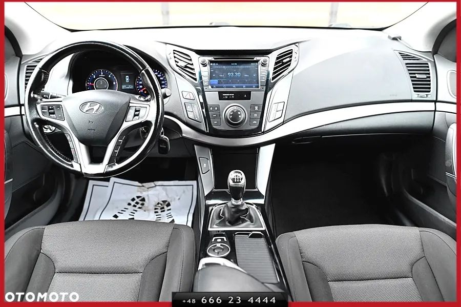 Hyundai i40 Kombi blue 1.7 CRDi Style - 19