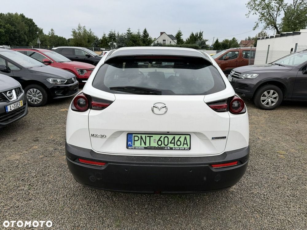 Mazda MX-30 - 13