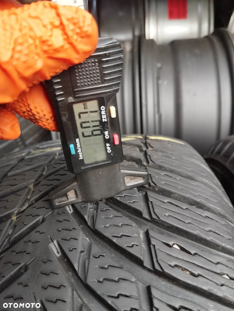 Nokian Tyres Snowproof 2 SUV 225 60 17 99 H 3PMSF 2szt. - 3