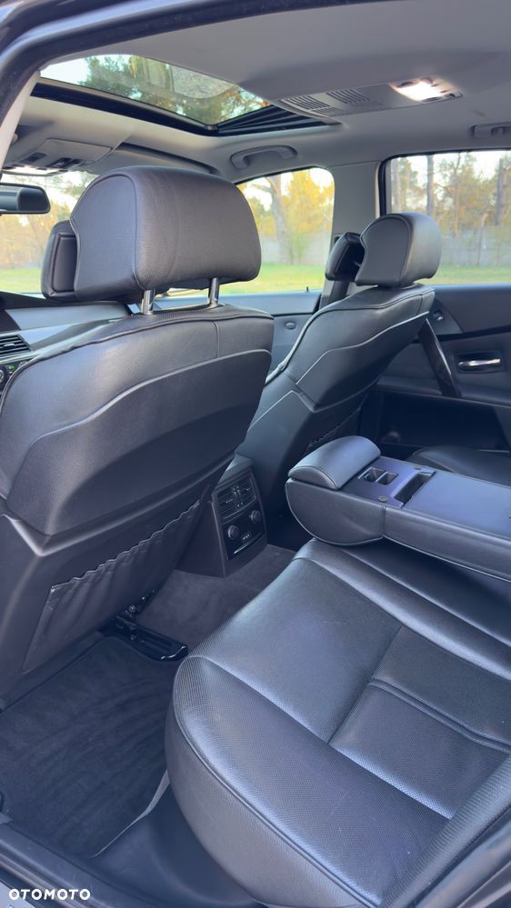 BMW Seria 5 - 24