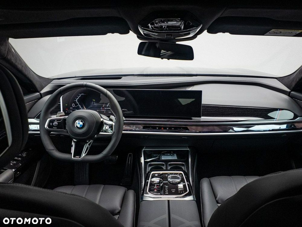 BMW Seria 7 740d xDrive mHEV sport - 16