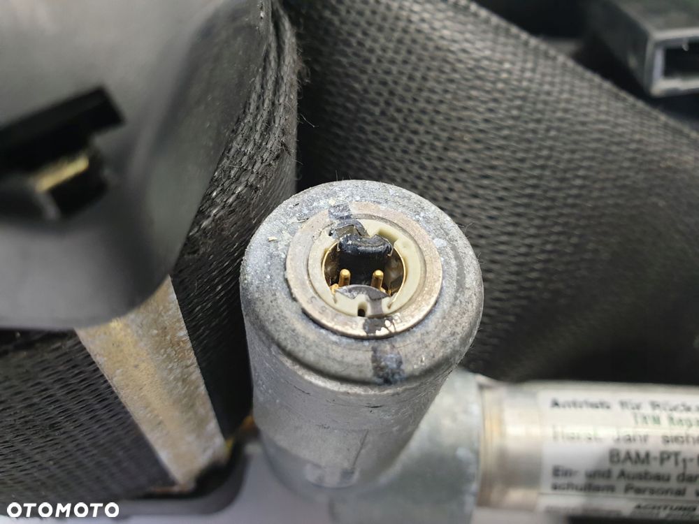 Mercedes W126 SEC PAS BEZPIECZEŃSTWA prawy przód - 3