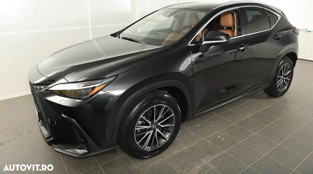 Lexus Seria NX 450h+ E-FOUR Executive Line - 1
