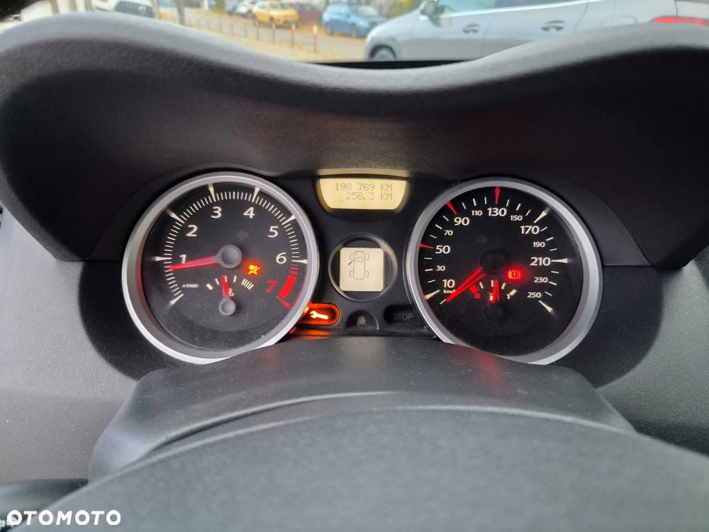 Renault Megane 2.0 16V Dynamique - 24