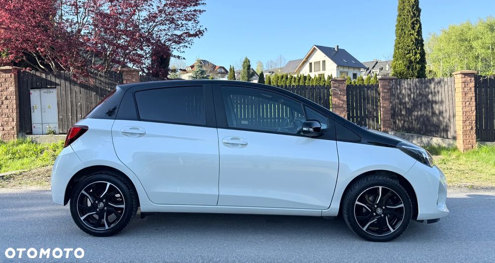 Toyota Yaris 1.33 Selection Vibe - 12