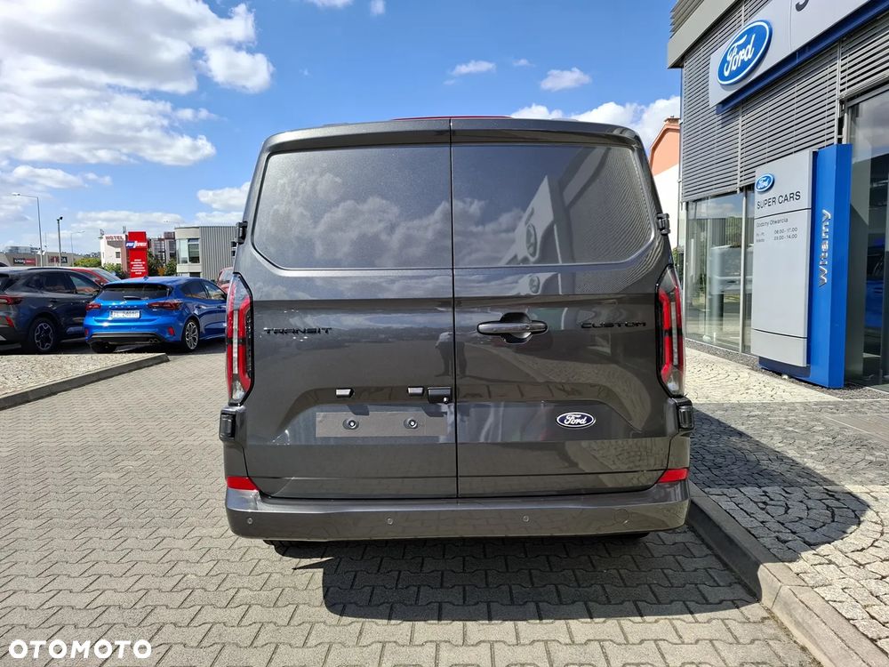 Ford Transit Custom V710 - 6