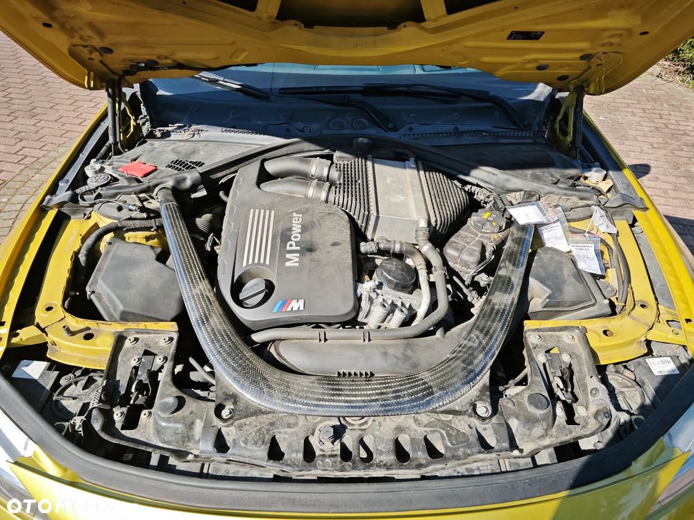 BMW M4 DKG - 18
