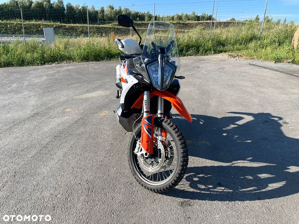 KTM Adventure - 6