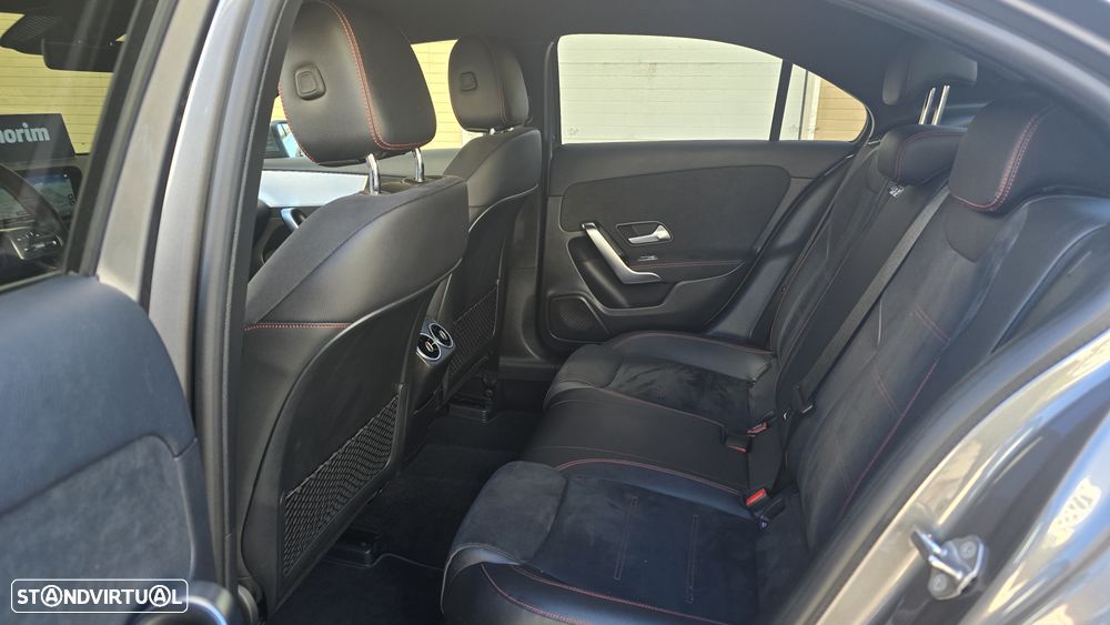 Mercedes-Benz A 180 Limousine d AMG Line Aut. - 14