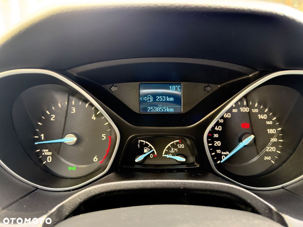 Ford Focus - 7