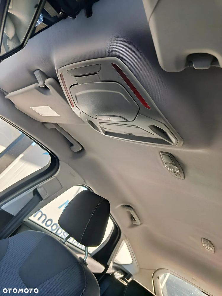 Ford Focus - 35