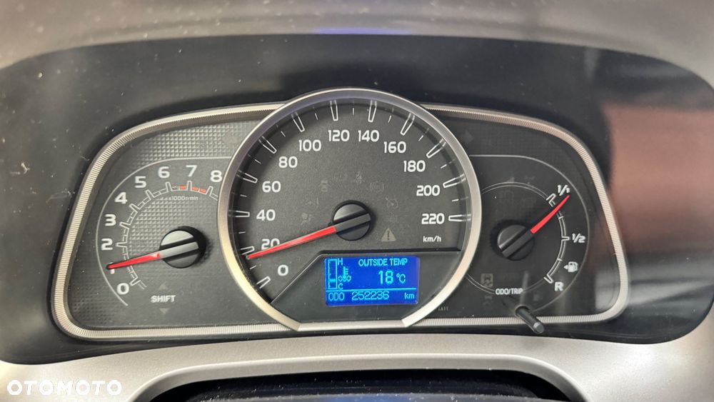 Toyota RAV4 2.0 Premium - 14