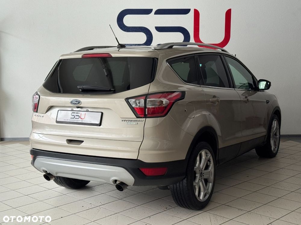 Ford Kuga - 13