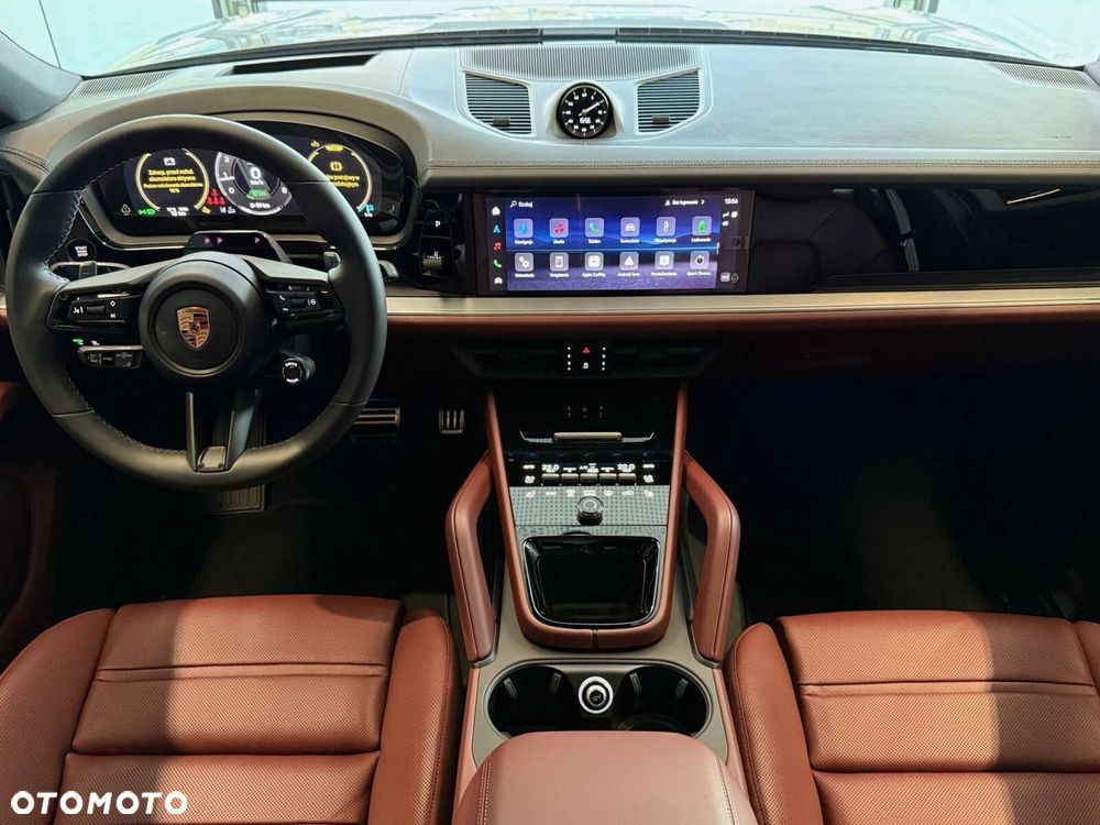 Porsche Cayenne - 25